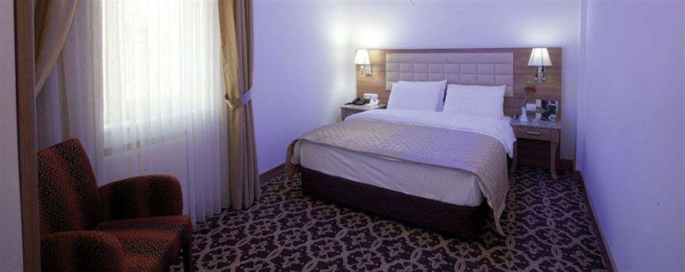 City Hotel Estambul Exterior foto