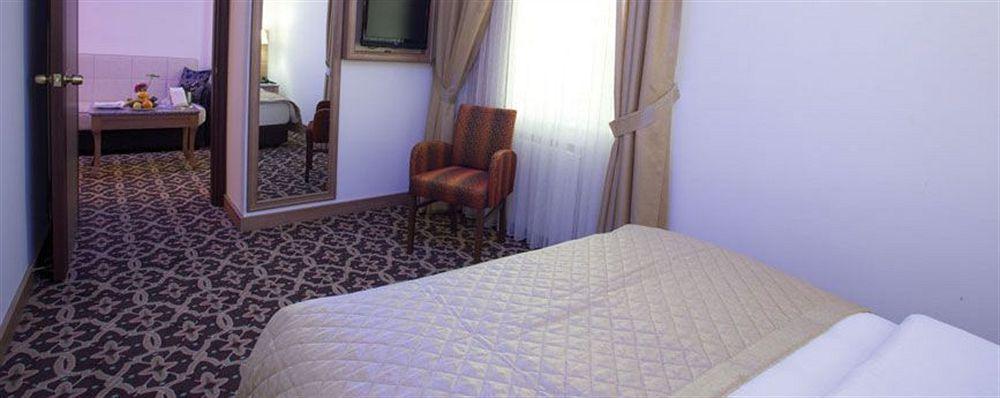 City Hotel Estambul Exterior foto